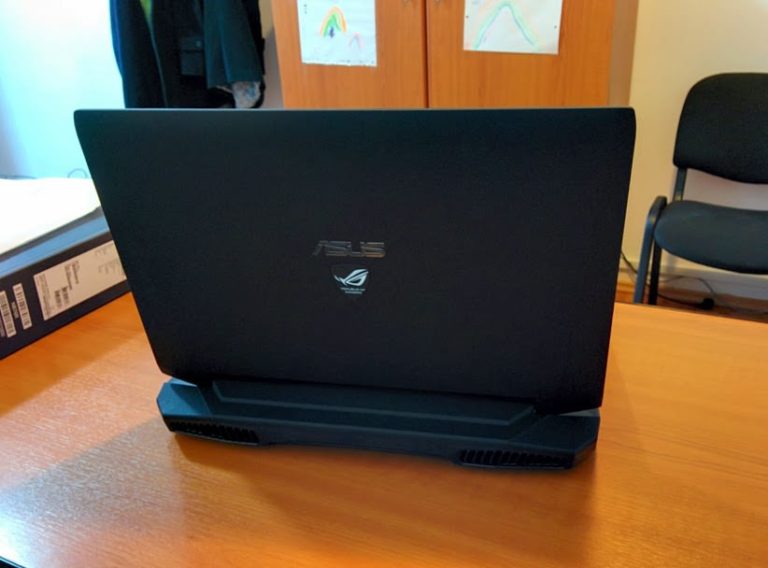 Laptop Asus ROG 7
