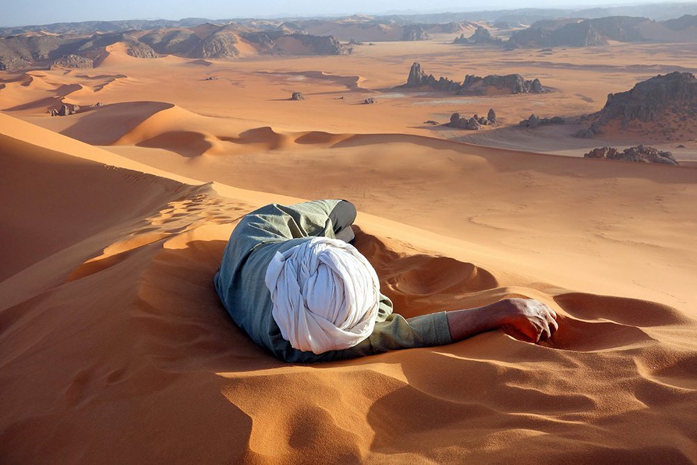 7 Merit A well earned rest in the Sahara-