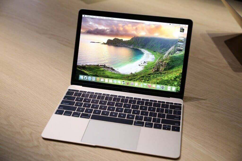 Poza New MacBook