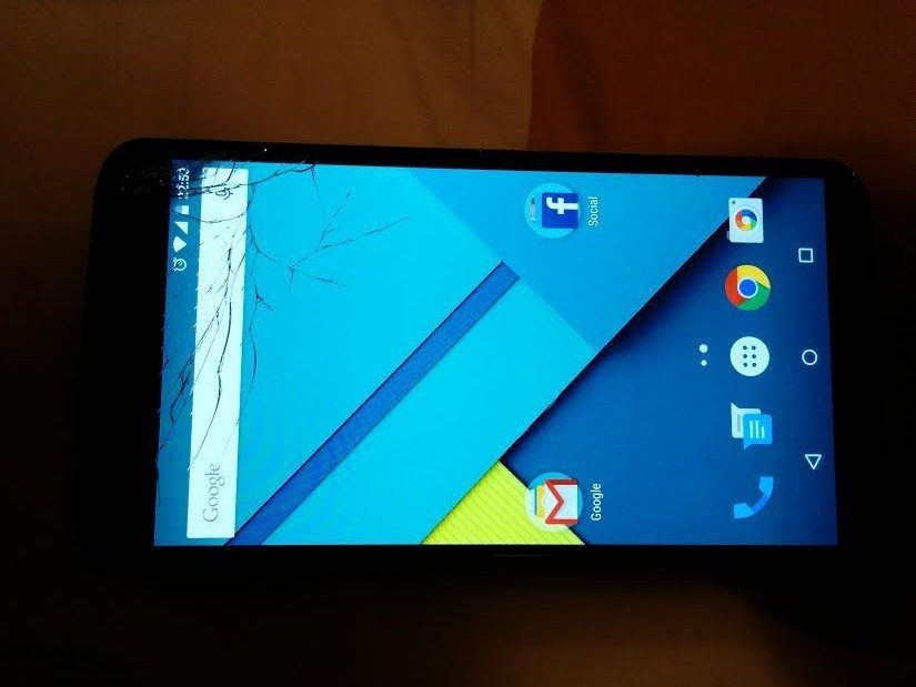 Nexus 6 ecran crapat 1