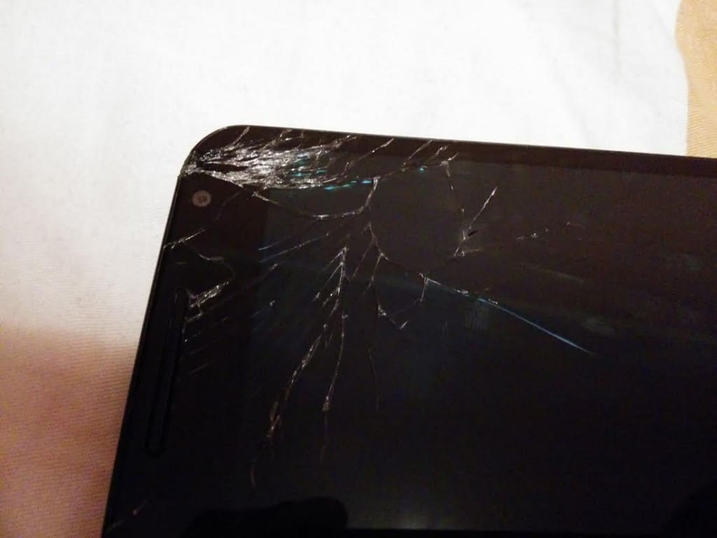 Nexus 6 ecran crapat 3
