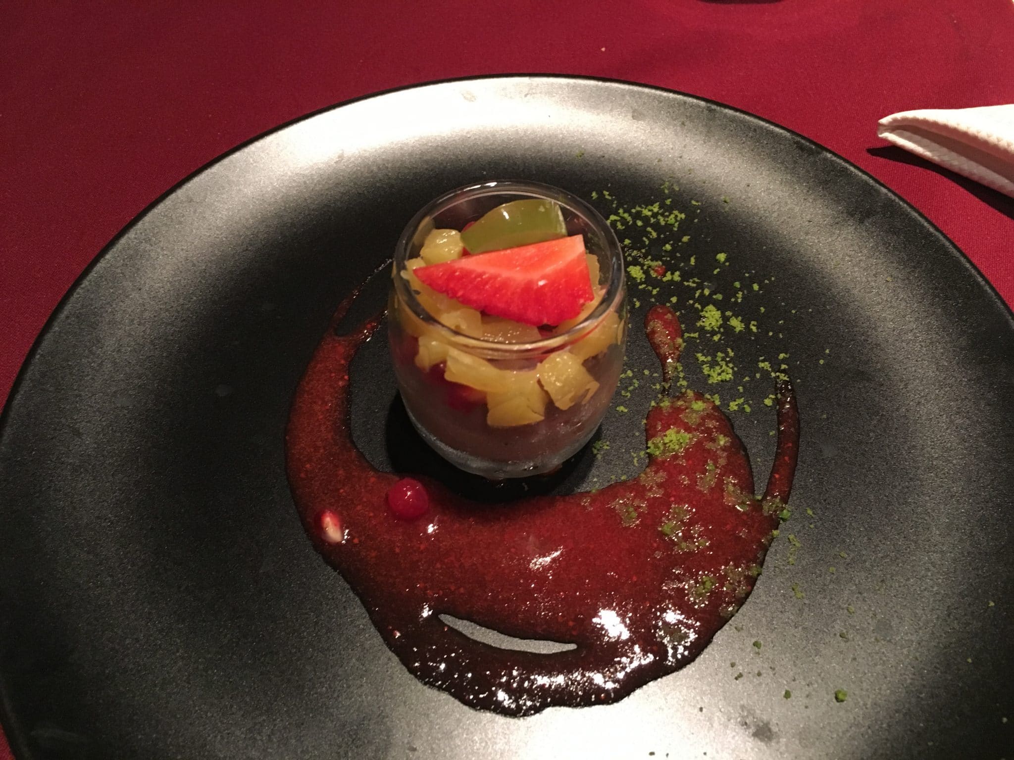 Mousse de ciocolata din partea casei la restaurant Belvedere Brasov