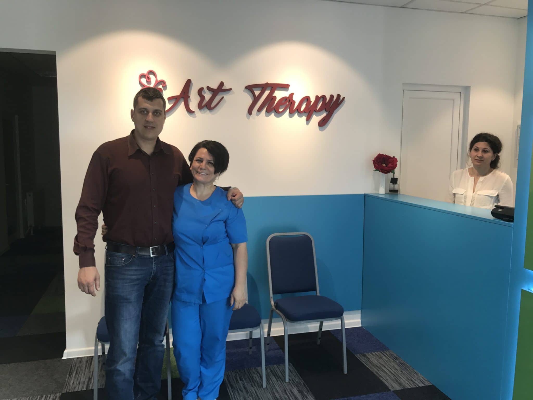 Gabriel Ursan si Tatiana Vrabie la Art Therapy Center Galati