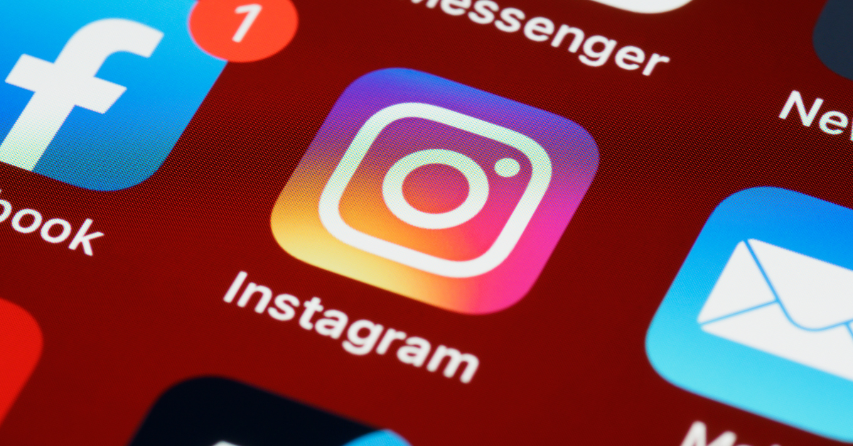 Argumente Pro și Contra cumpărare urmăritori pe Instagram
